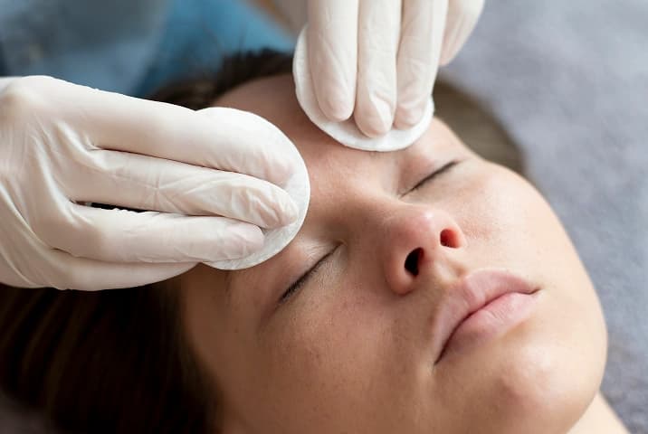 Eyebrow transplant procedure